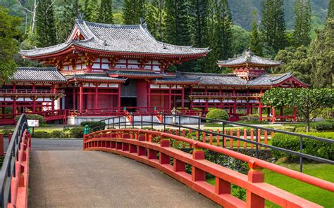 Hawaii Byudo In Temple In Kaneohe On The Island Of Oahu In Hawai In ...