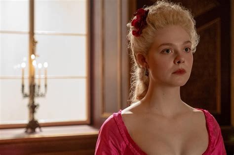 How Elle Fanning Prepared for Her Role in 'The Great'