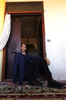 Sultan Kosen: World's tallest man and Guinness World Record holder | Anadolu Images