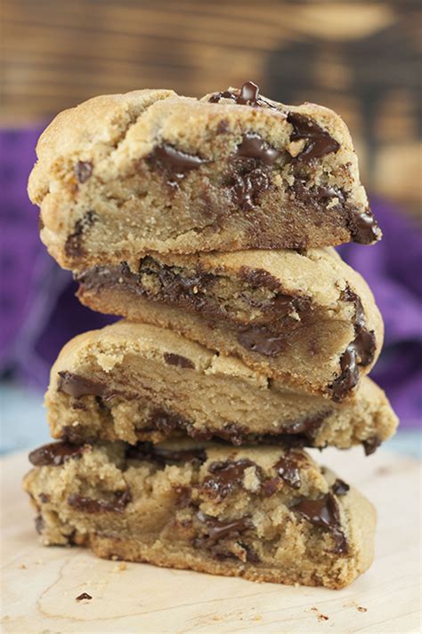 Levain Copycat Chocolate Chip Cookies | FriendsEAT