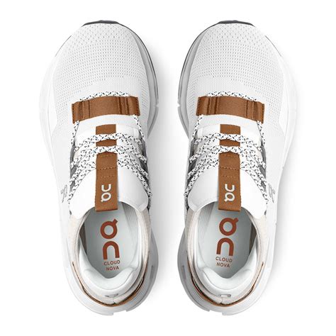 On Running Cloudnova White Pearl - On Running - 26.99173