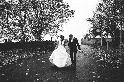 Stone Barn Autumn Wedding: Kate & Josh - CREATIVE WEDDING PHOTOGRAPHER ...