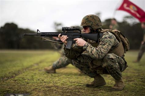 U.S. Marines vs. Navy SEALs: The Marines School the SEALS in 1 Key Thing | The National Interest