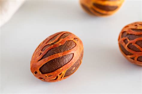 What Is Nutmeg and How Do You Use It?