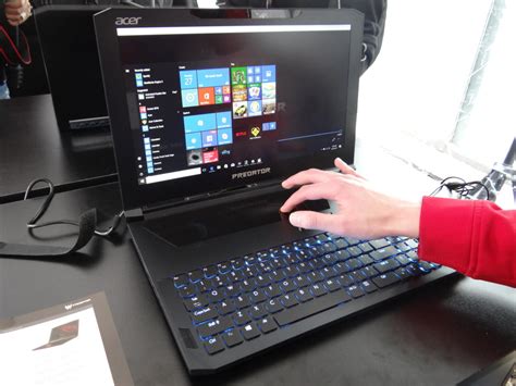 Hands on with the unusual Acer Predator Triton 700 gaming laptop | PCWorld