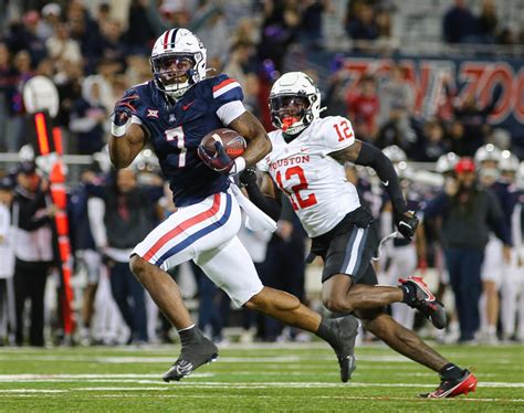 Arizona football breaks five game losing streak in dominant win over ...