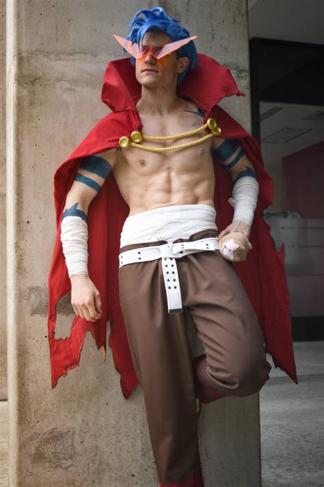 My Kamina (Gurren Lagann) cosplay from Sakuracon last weekend : r/anime