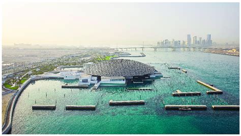 Louvre Abu Dhabi on Saadiyat Island (courtesy Louvre AD/Hufton + Crow ...