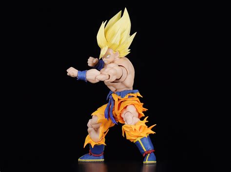 Dragon Ball Z - S.H. Figuarts Super Saiyan Son Goku "Legendary Super ...