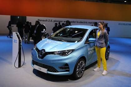 Renault Zoe On Road Price (Electric(Battery)), Features & Specs, Images