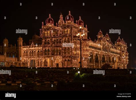 Illuminated Mysore Palace, Mysore, Karnataka, India Stock Photo - Alamy