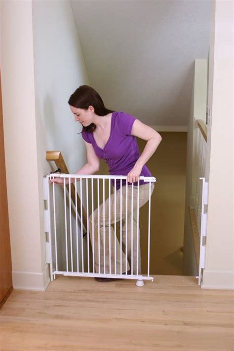 Regalo 2-in-1 Stairway and Hallway Wall Mounted Baby Gate, Bonus Kit ...