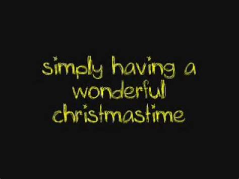 Wonderful Christmastime - Paul McCartney • Lyrics • - YouTube