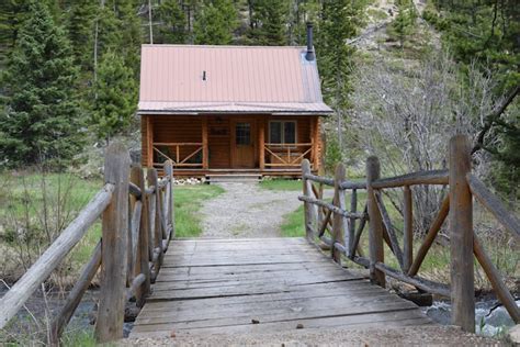 Montana Cabin Rentals | Cottage and Cabin Rentals | Airbnb