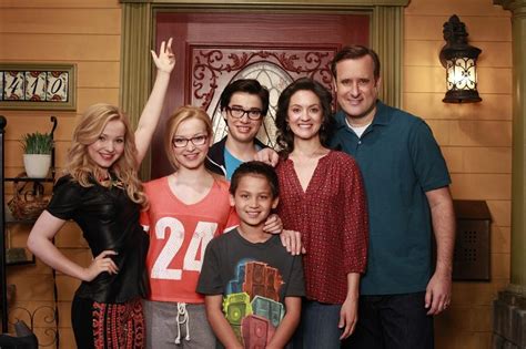 Image - Rooney Family.jpg - Liv and Maddie Wiki