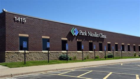 Park Nicollet Clinic and Specialty Center Shakopee 1415 Building ...