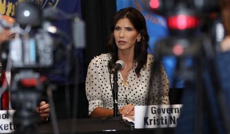 Gov. Kristi Noem Pledges To Never Mandate COVID-19 Vaccine For ...