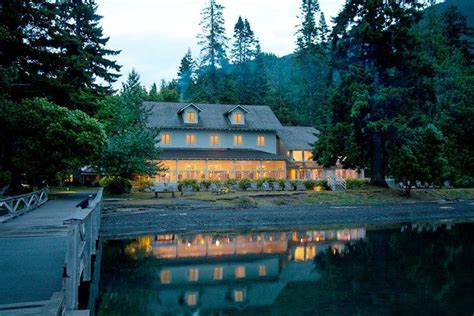 Historic Lake Crescent Lodge on the Olympic Peninsula in northwest Washington was bu… | Olympic ...