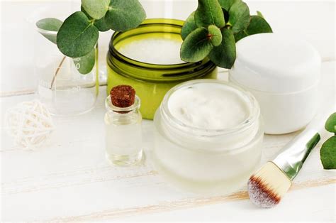 Tips For Selecting And Using An Herbal Skin Care Routine