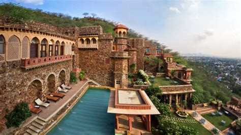 Rooms | Neemrana Fort Palace Rooms | Forts near Delhi