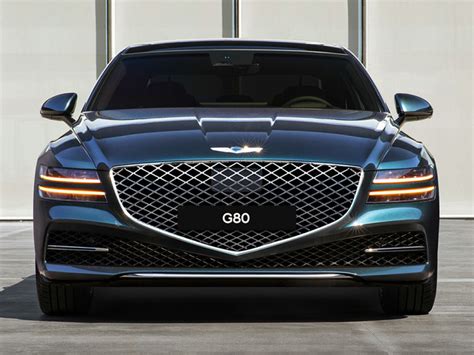 2023 Genesis G80 Specs, Price, MPG & Reviews | Cars.com