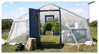 25 Easy PVC Pipe Greenhouse DIY Plans