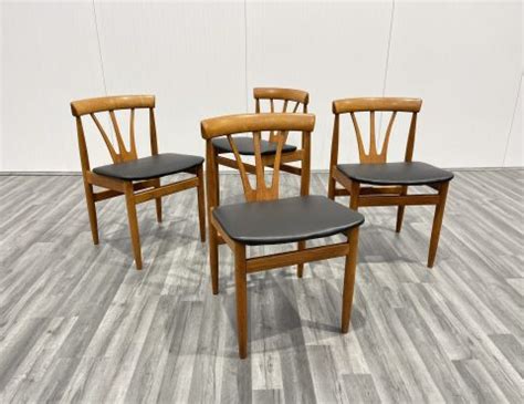 Vintage Mid Century Chairs & Seating | British & Danish | Retrovintage