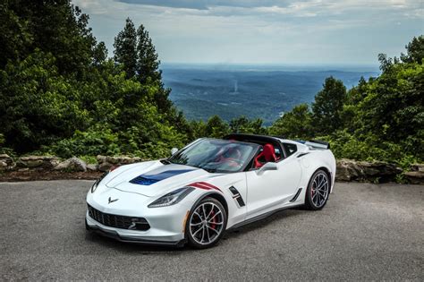 Image: 2017 Chevrolet Corvette Grand Sport, white, size: 1024 x 682 ...