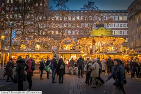 Twinkling Düsseldorf at Christmas - Our World for You