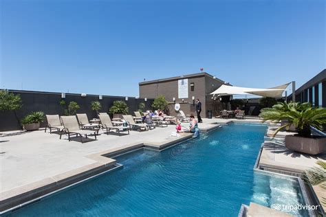 Omni Austin Hotel Downtown Pool Pictures & Reviews - Tripadvisor