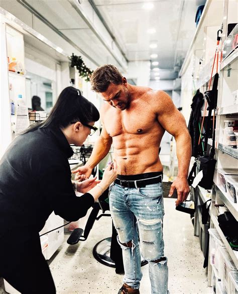 Meet Alan Ritchson, the ‘jacked’ actor from Reacher: the star of Prime Video’s hit TV show also ...