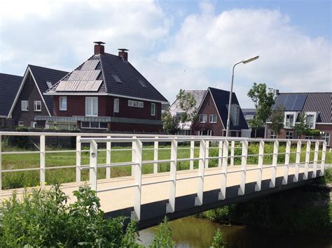 FRP Composite Bridges - Sarum Hardwood Structures, Timber Bridges, Boardwalks and Hardwood Mats