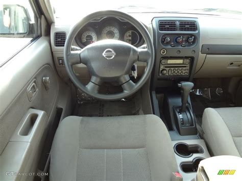 Nissan frontier interior colors