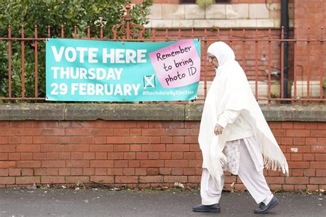 Voters go to the polls in Rochdale by-election | The Standard