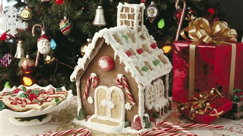 Gingerbread House Wallpapers - Top Free Gingerbread House Backgrounds - WallpaperAccess