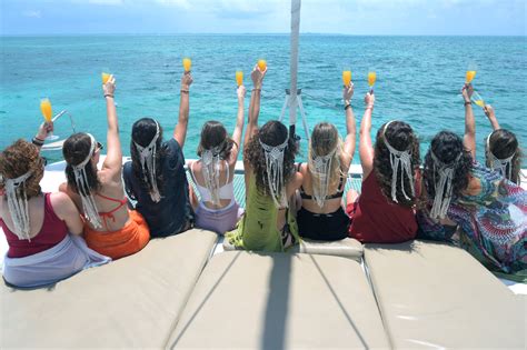 Bachelorette Yacht Party Cancun | Cancun Sailing