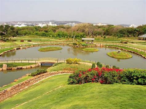 10 Best Gardens in Pune | Timings, Entry Fee