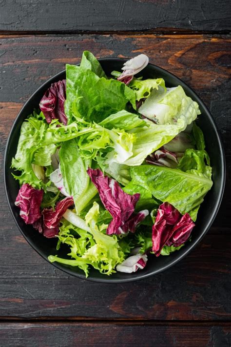 20 Different Types of Lettuce Varieties - Insanely Good