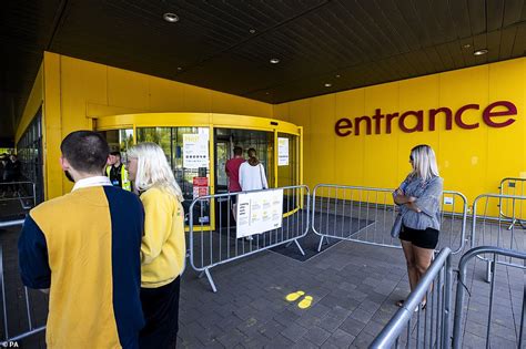 Coronavirus England: IKEA opens to THREE-HOUR queues | Daily Mail Online