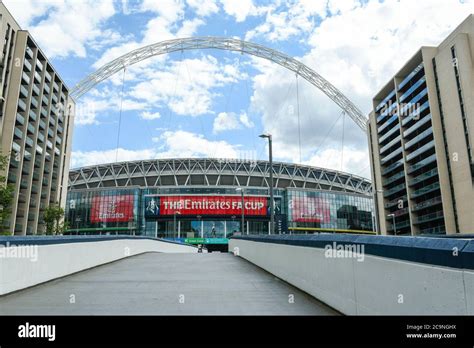 Football Fa Cup Final High Resolution Stock Photography and Images - Alamy