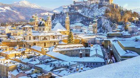 Download Wallpaper 2560x1440 Salzburg Cathedral, Austria, winter, snow QHD Background