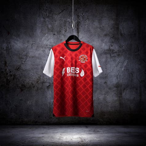 Fleetwood Town 2023-24 Home Kit