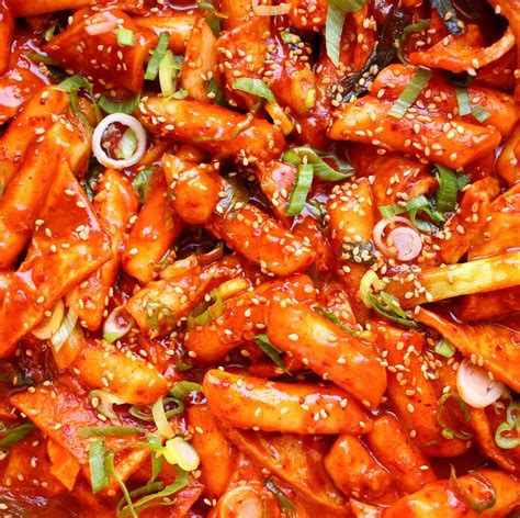 Authentic Korean Flavor Homemade Tteokbokki Recipe