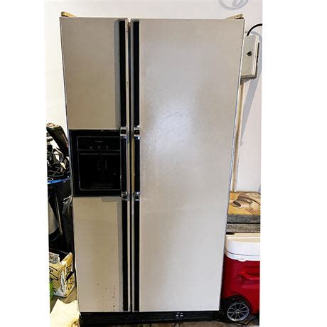 Bid On Everything - Side by Side Refrigerator