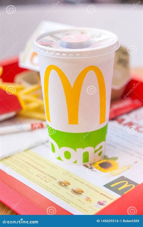 McDonald Cup with Coca-Cola Editorial Photo - Image of coca, fast ...