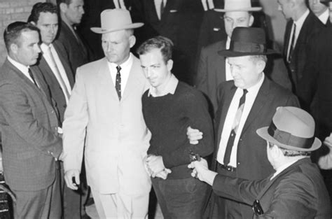 Jim Leavelle, lawman pictured at Lee Harvey Oswald’s side, dies at 99 ...