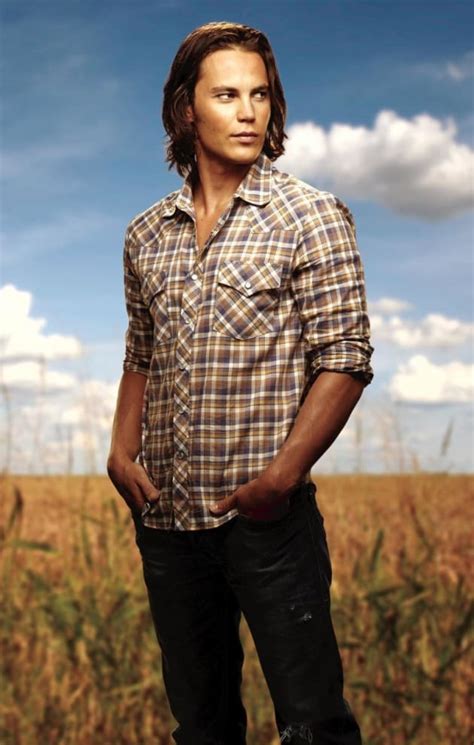 Riggins Photo - TV Fanatic