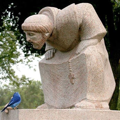 Paz e Bem!: Caminho de São Francisco de Assis: ESCULTURA DE SÃO FRANCISCO DE ASSIS E O PÁSSARO AZUL.