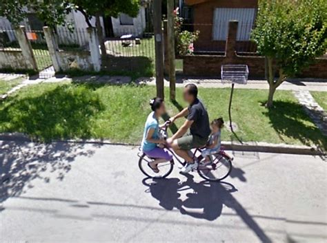 15 Weird Shots Suddenly Taken by the Google Car / Bright Side