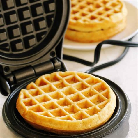 25 Easy Mini Waffle Maker Recipes - 730 Sage Street